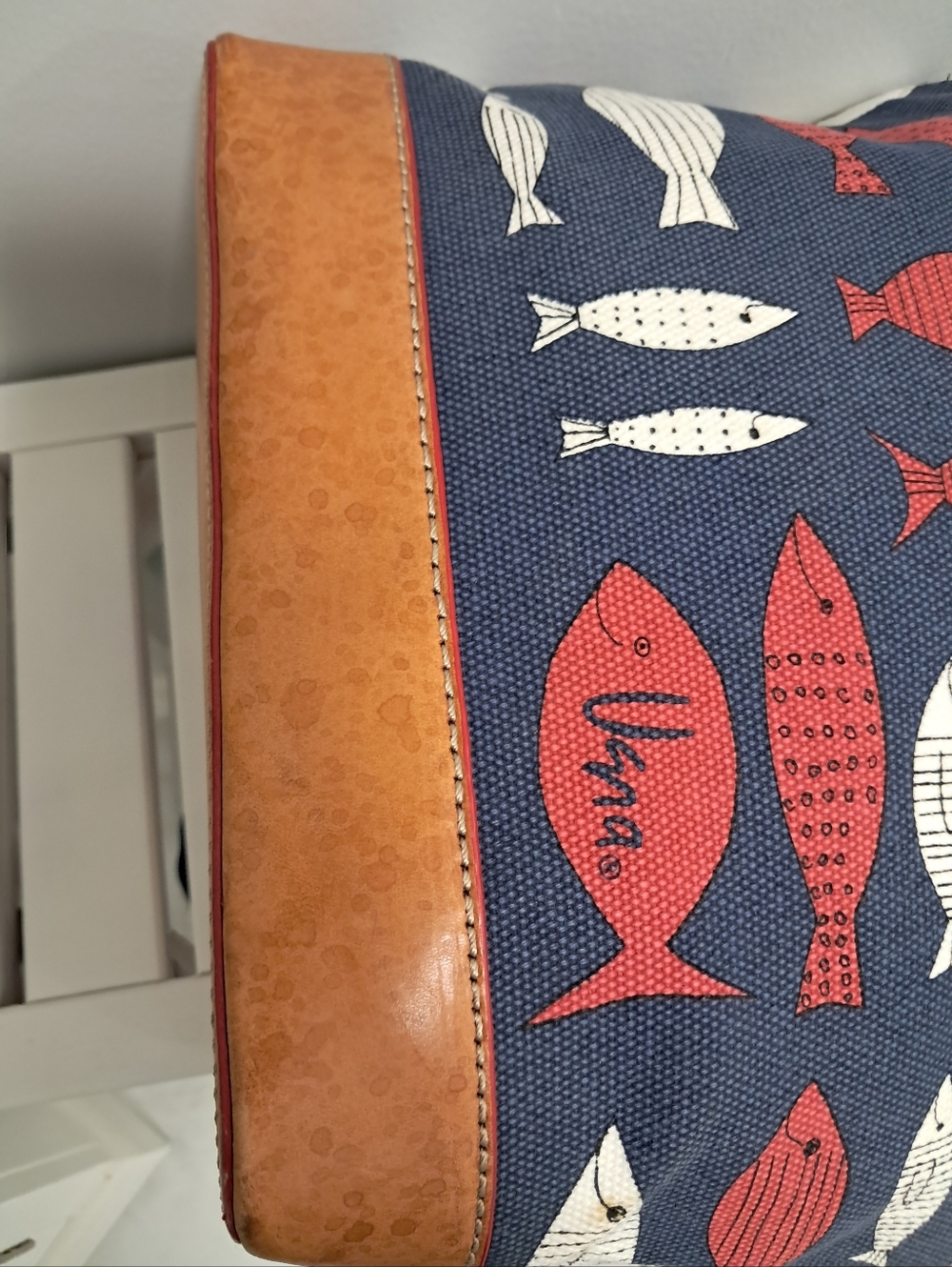 Rare Classic Brighton Vera Neumann Nautical Navy Tote w/ Red & White Fish EUC - Picture 15 of 15